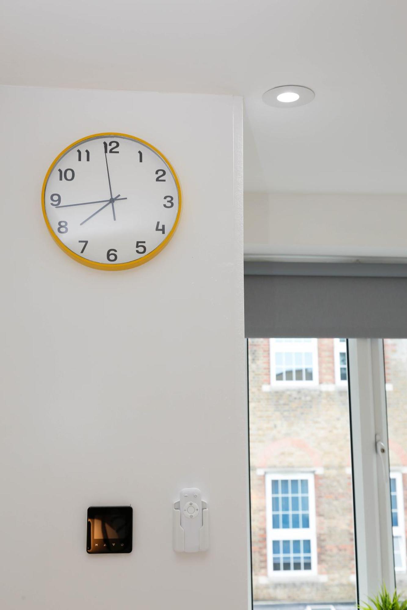 New Luxury Apartments In Central London Next To Shops, Cafes, Bars & Metro Exterior foto